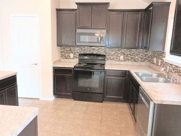 1817 Pecan Grove Drive, Anna, TX 75409