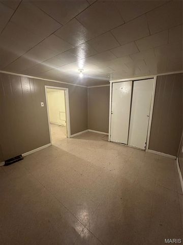 748 Ponce Avenue, St Louis, MO 63147