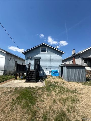 748 Ponce Avenue, St Louis, MO 63147