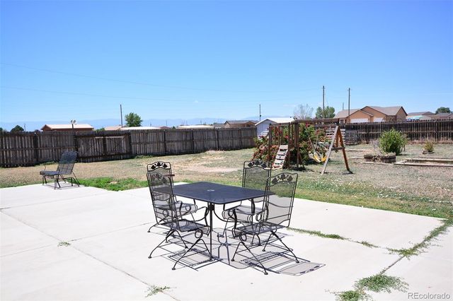 671 N McCulloch Boulevard, Pueblo West, CO 81007