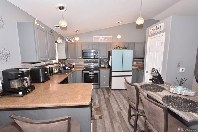 671 N McCulloch Boulevard, Pueblo West, CO 81007