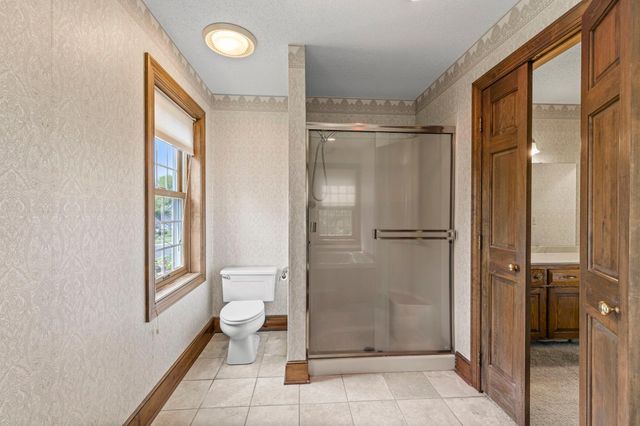 1001 Windcrest Drive SE, New Prague, MN 56071