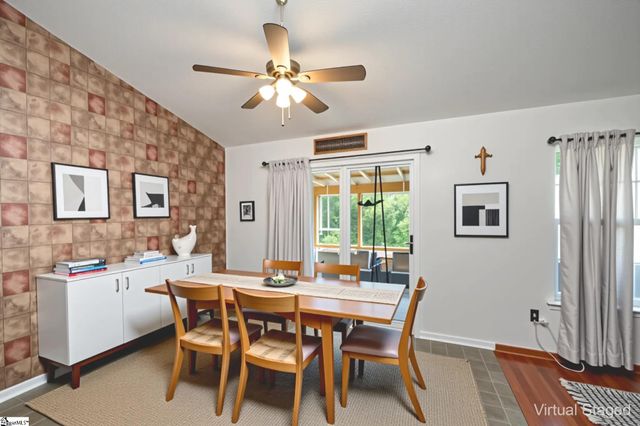 10 Sunset Mountain Court, Travelers Rest, SC 29690