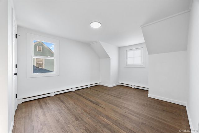 119 E Pennywood Avenue, Roosevelt, NY 11575