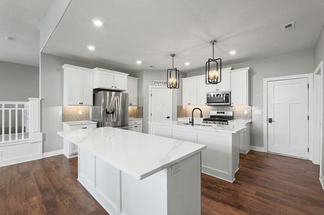 2117 S Michelle, Wichita, KS 67207