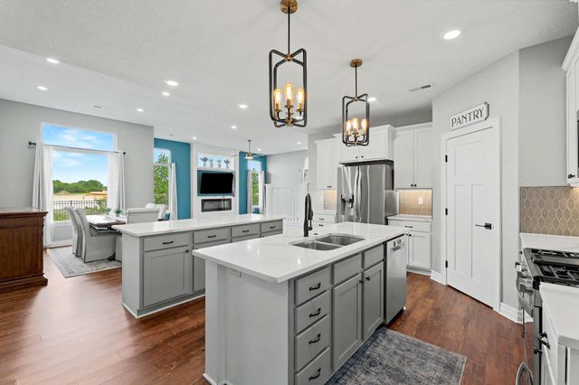 2117 S Michelle, Wichita, KS 67207