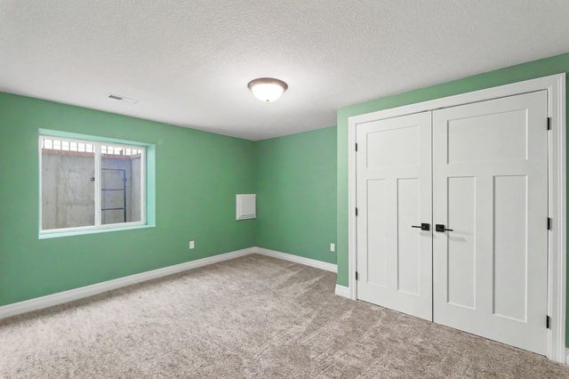 2117 S Michelle, Wichita, KS 67207