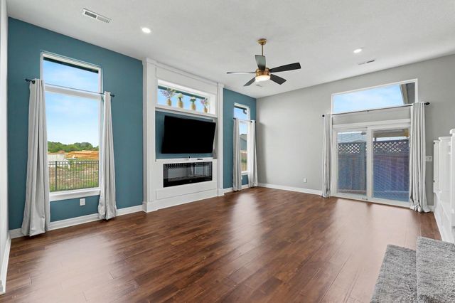 2117 S Michelle, Wichita, KS 67207