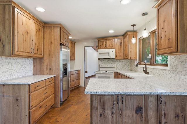 17118 N Dunn Rd, Mead, WA 99021