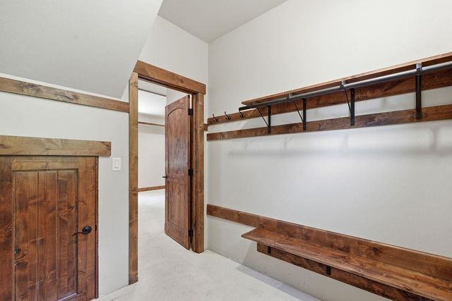 17118 N Dunn Rd, Mead, WA 99021