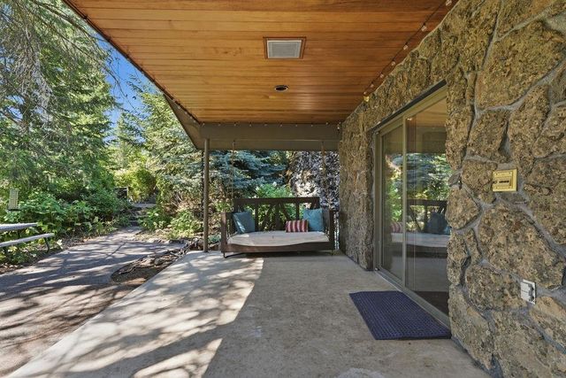 17118 N Dunn Rd, Mead, WA 99021