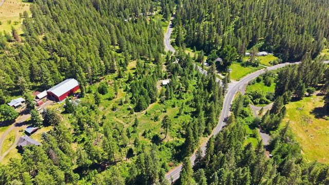 17118 N Dunn Rd, Mead, WA 99021