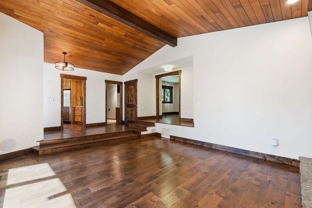17118 N Dunn Rd, Mead, WA 99021