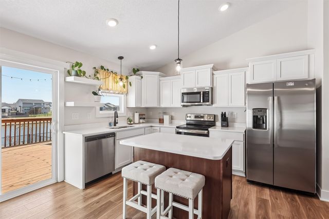 2501 NW Greenwood Street, Ankeny, IA 50023