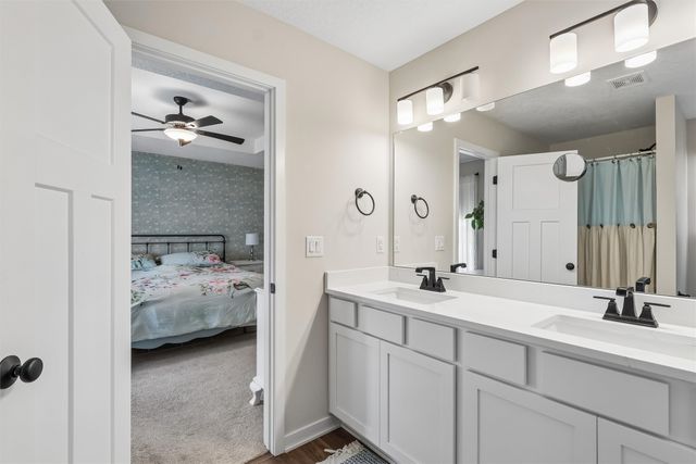 2501 NW Greenwood Street, Ankeny, IA 50023