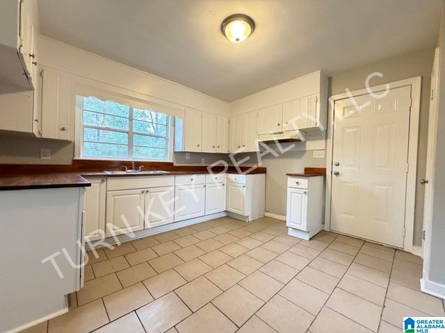 908 FIVE MILE ROAD, Birmingham, AL 35215