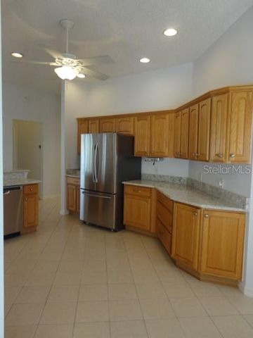 1233 OAK FOREST DRIVE, The Villages, FL 32162