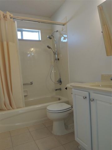 1233 OAK FOREST DRIVE, The Villages, FL 32162
