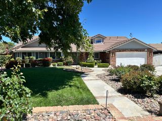 4761 W Avenue N, Quartz Hill, CA 93536