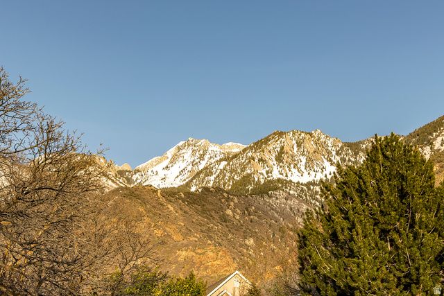 2249 E GAMBEL OAK DR, Sandy, UT 84092