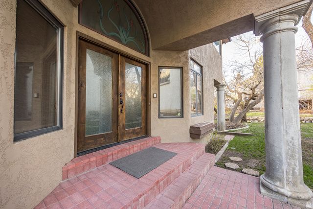 2249 E GAMBEL OAK DR, Sandy, UT 84092