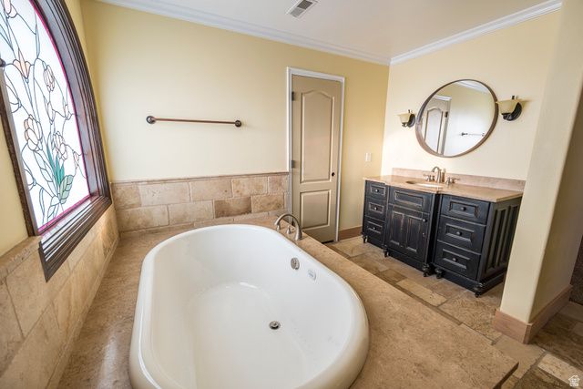 2249 E GAMBEL OAK DR, Sandy, UT 84092