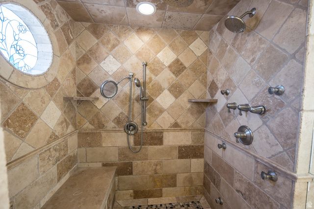 2249 E GAMBEL OAK DR, Sandy, UT 84092