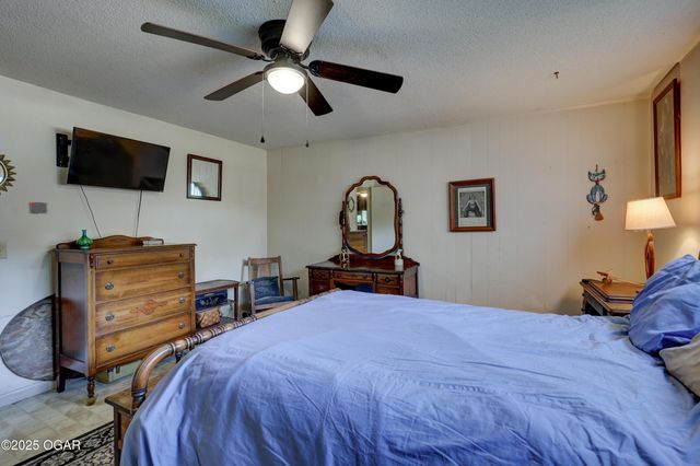 11186 and 11110 Mulberry Road, Neosho, MO 64850