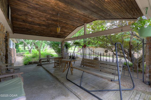 11186 and 11110 Mulberry Road, Neosho, MO 64850