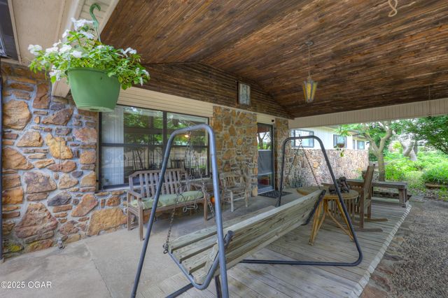 11186 and 11110 Mulberry Road, Neosho, MO 64850