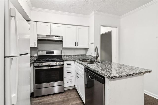 1931 Brian Way, Decatur, GA 30033