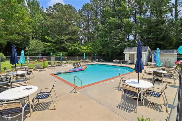 1931 Brian Way, Decatur, GA 30033