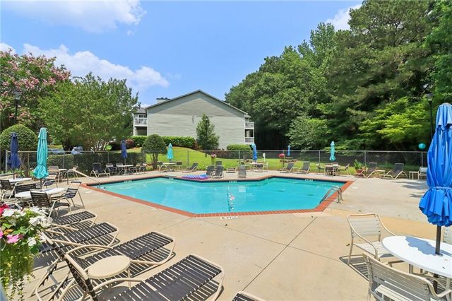 1931 Brian Way, Decatur, GA 30033