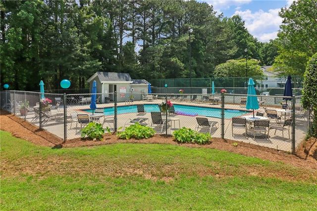 1931 Brian Way, Decatur, GA 30033