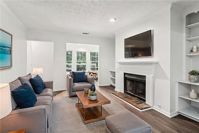 1931 Brian Way, Decatur, GA 30033