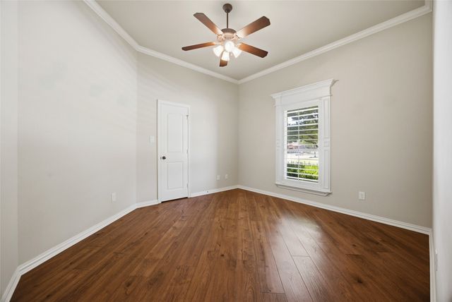 7901 Bentley Drive, North Richland Hills, TX 76182