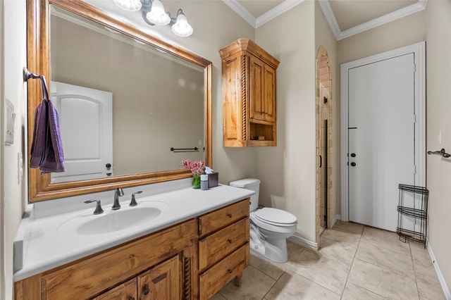 7901 Bentley Drive, North Richland Hills, TX 76182