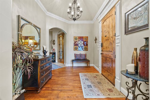 7901 Bentley Drive, North Richland Hills, TX 76182