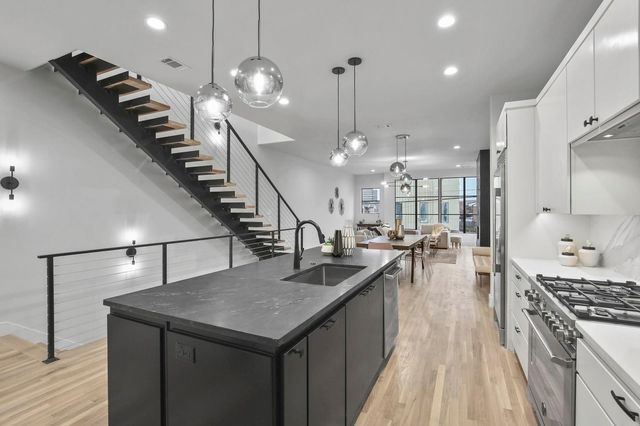 4806 Manett Street, Dallas, TX 75204