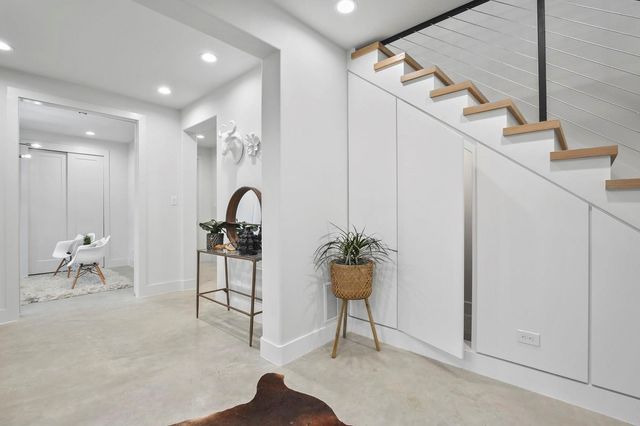 4806 Manett Street, Dallas, TX 75204