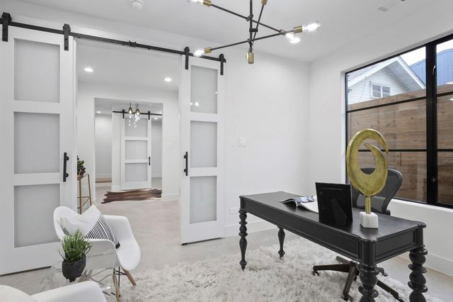 4806 Manett Street, Dallas, TX 75204