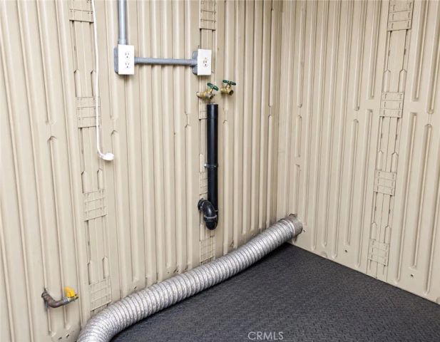 296 N Allen 2, San Bernardino, CA 92408
