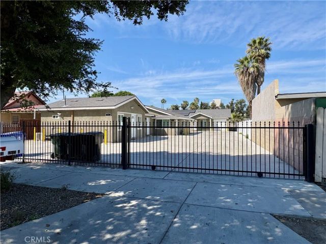 296 N Allen 2, San Bernardino, CA 92408