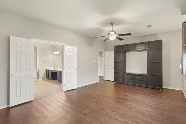 4307 Windy Meadow Drive, Corinth, TX 76208