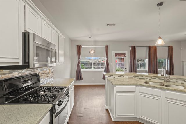 4307 Windy Meadow Drive, Corinth, TX 76208