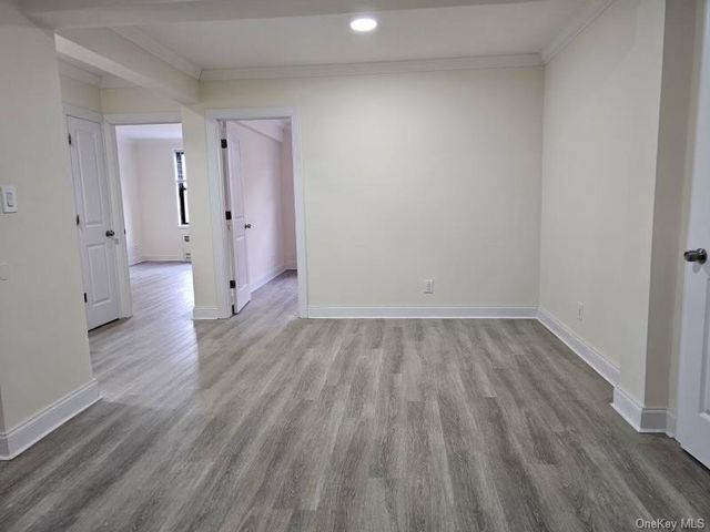 150-11 72 Road 4D, Flushing, NY 11367