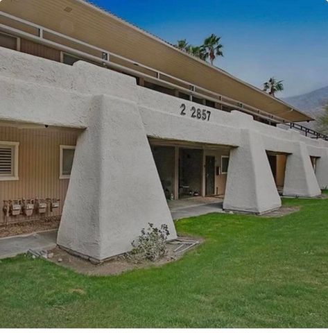 2857 N Los Felices Road 107, Palm Springs, CA 92262