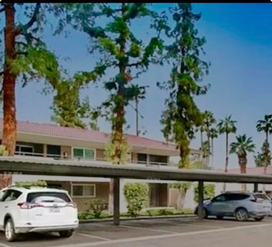 2857 N Los Felices Road 107, Palm Springs, CA 92262