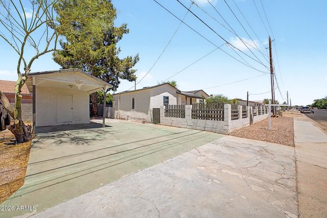 1010 E CHIPMAN Road, Phoenix, AZ 85040