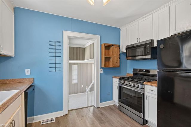 3814 Essex CIR, Norfolk, VA 23513